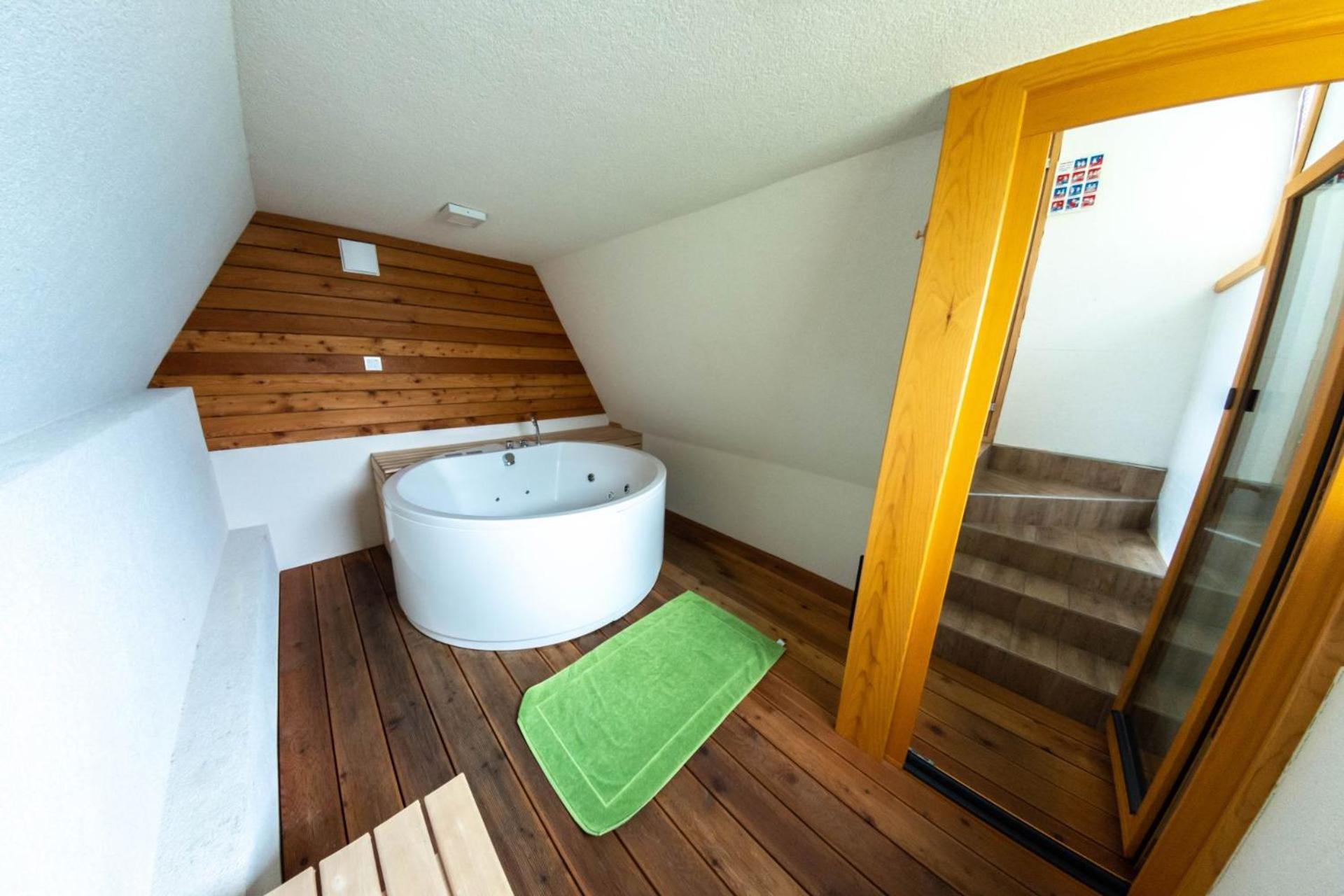 Apartments Beeland Skok Mozirje Cameră foto